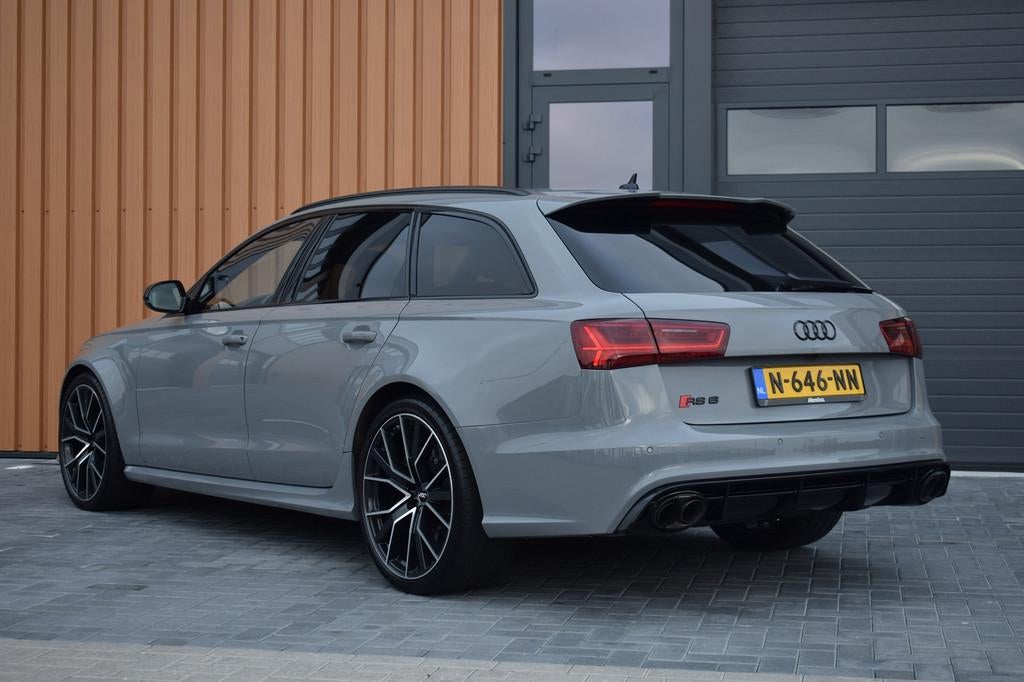 Audi RS6 4.0 V8 TFSI Quattro 605pk Performance | Akrapovič, Auto's, Automaat, Gebruikt, Lane Keeping Assist, 3993 cc