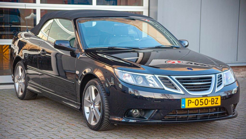 Saab 9-3 Cabrio 1.8t Vector M6, Auto's, Voorwielaandrijving, 1998 cc, Gebruikt, Zwart