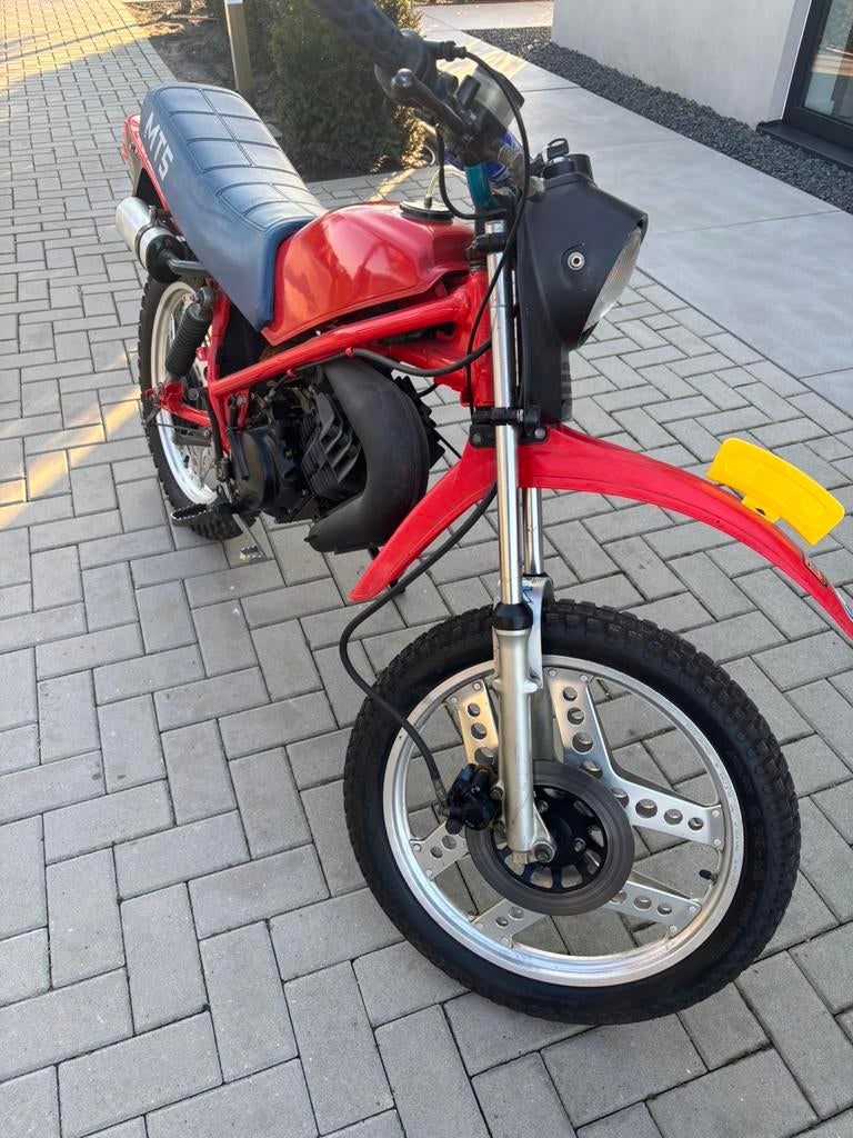 Te koop honda MT 5  110 cc Mallosi met kenteken, Fietsen en Brommers, Brommers | Honda, Ophalen, Zo goed als nieuw, MT