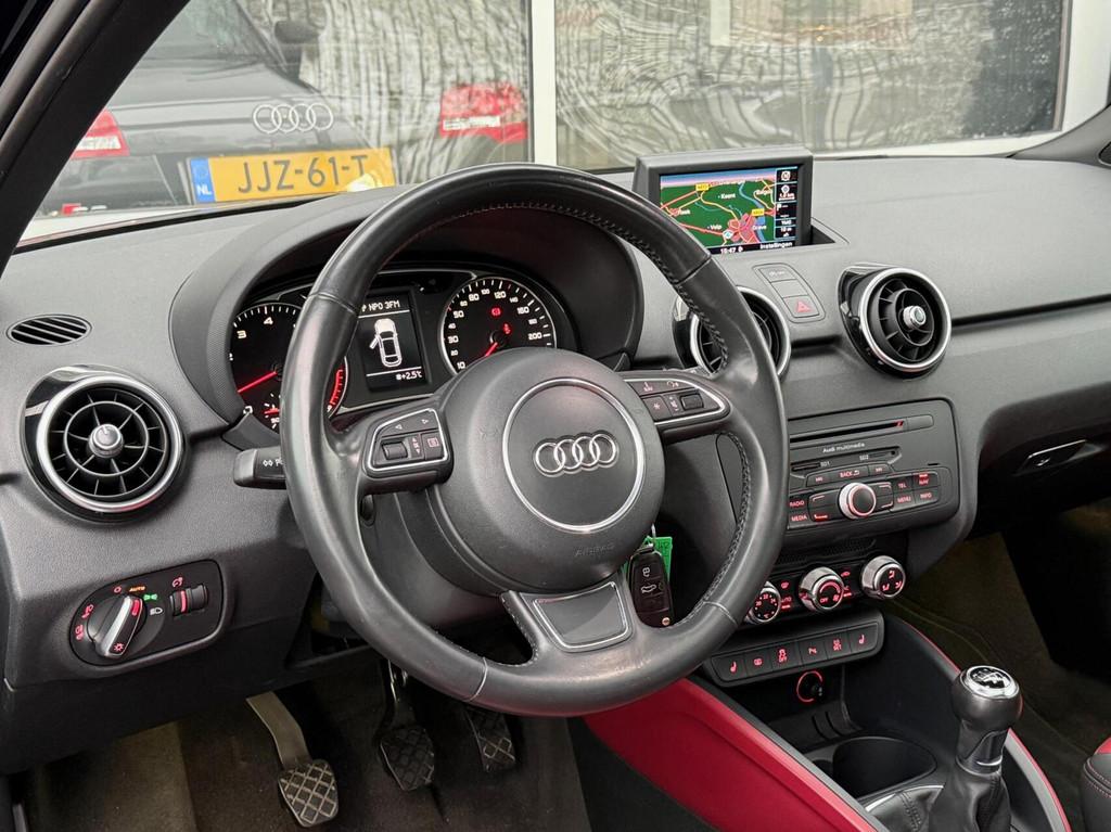 Audi A1 1.4 TFSI 122PK Ambition|Pano|Leder|LED|Navi|BT|1e ei, Voorwielaandrijving, A1, 4 cilinders, Parkeersensor