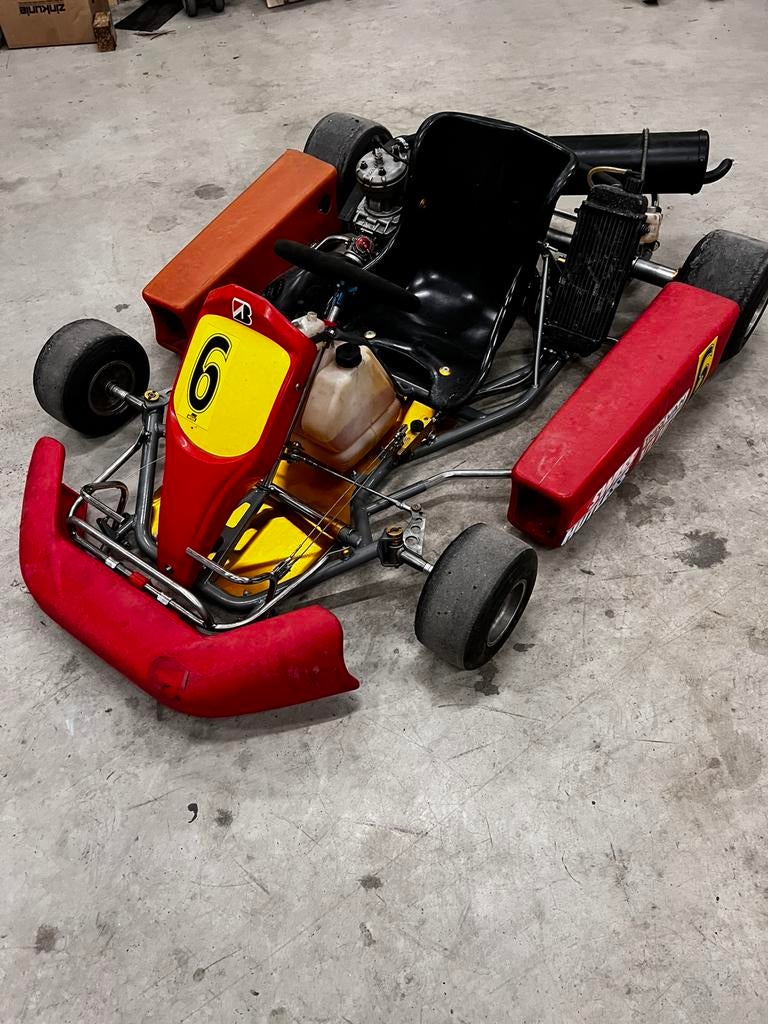 Leuke kart 125 cc iame komet, Ophalen, Zo goed als nieuw, Kart