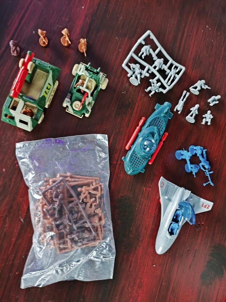 Blue bird Zero Hour soldaatjes uit 1989, Ophalen of Verzenden