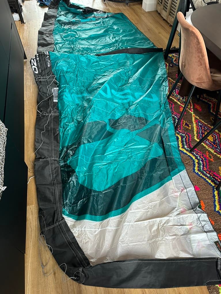 Ozone Alpha v1 8m, Watersport en Boten, Kitesurfen, Geen board, Ophalen of Verzenden, Zo goed als nieuw