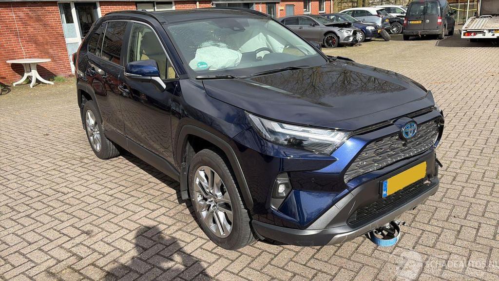 Toyota RAV4 2.5 hybride BENZINE (bj 2024, automaat), Auto diversen, Schadeauto's, Automaat, 2487 cc, Blauw, Hybride Elektrisch/Benzine