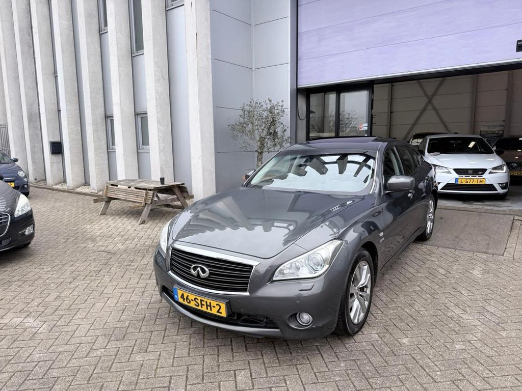 Infiniti M 35h GT Premium VOL OPTIES! INCL BTW! 1E EIG! INRU, Automaat, 1730 kg, Achterwielaandrijving, Gebruikt