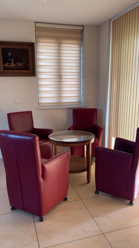 JESS design fauteuils (4x) – leer – nieuwprijs €1000 p/st, Huis en Inrichting, Ophalen, Zo goed als nieuw, Leer