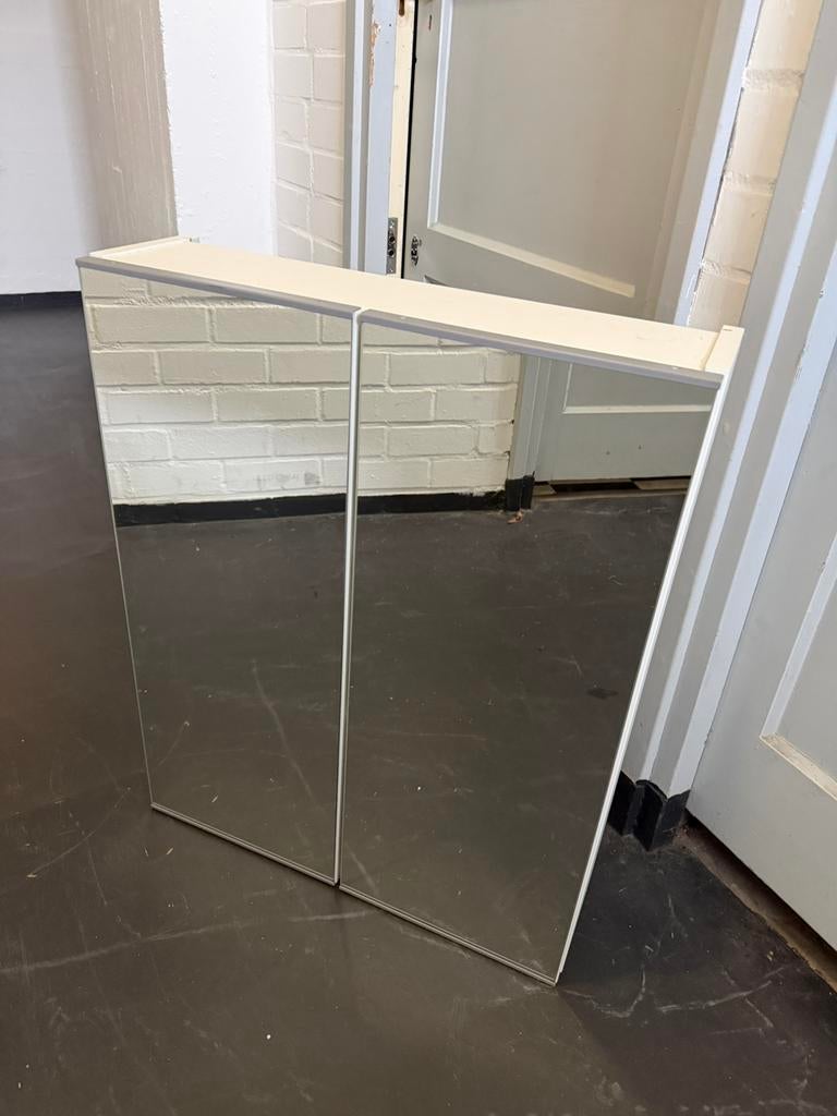 Spiegelkast ikea 75*60*17, Huis en Inrichting, Ophalen, Spiegelkast, 100 tot 150 cm, Zo goed als nieuw