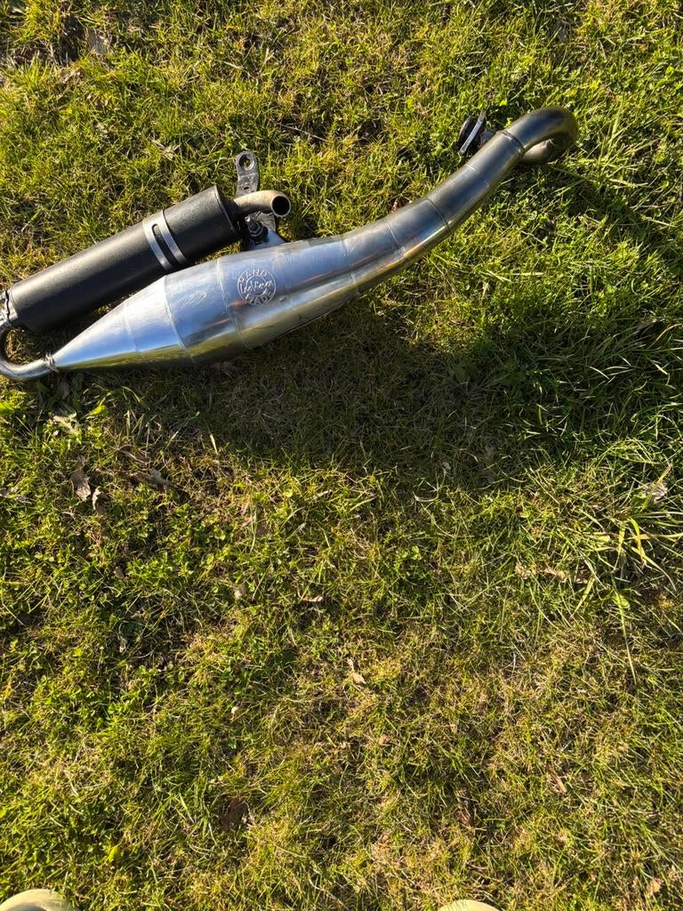 LeoVince uitlaat – in goede staat, Ophalen of Verzenden, Zo goed als nieuw