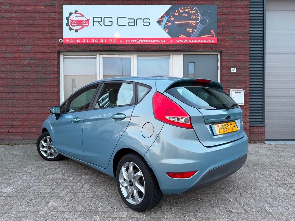 Ford Fiesta 1.25 / 5DRS / Airco / LM, Auto's, Voorwielaandrijving, Euro 5, Stof, Met garantie (alle)