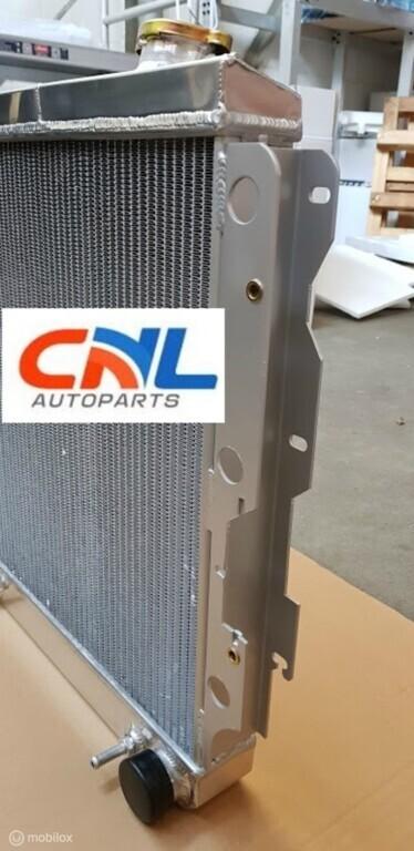 Radiator 87-06 Jeep Wrangler YJ TJ Chevy V8, Auto-onderdelen, Motor en Toebehoren, Nieuw, Ophalen of Verzenden