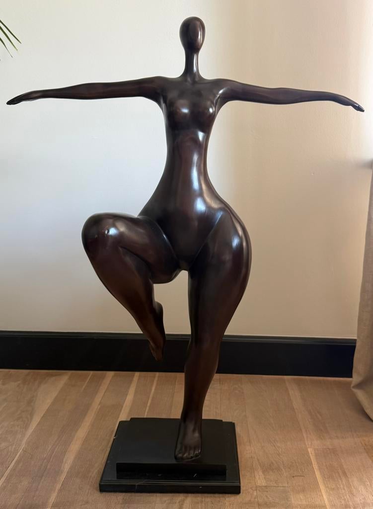Bronzen beeld dikke dame 95 bij 92 voor binnen en buiten, Antiek en Kunst, Ophalen of Verzenden