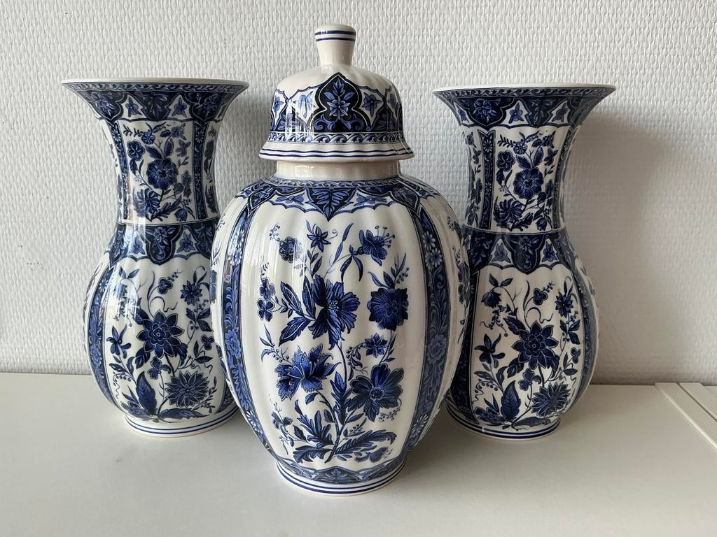 “Fratelli Gialletti” Majolica Kaststel, Ophalen