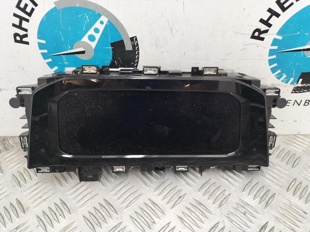 Golf 8 digiltale tellerklok 5H0920340A, Gebruikt, -, -, Ophalen of Verzenden