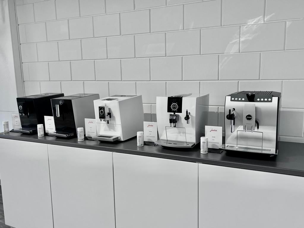 Jura koffiemachine kopen Tweedehands Refurbished, Ophalen, Gebruikt, 10 kopjes of meer, Koffiemachine