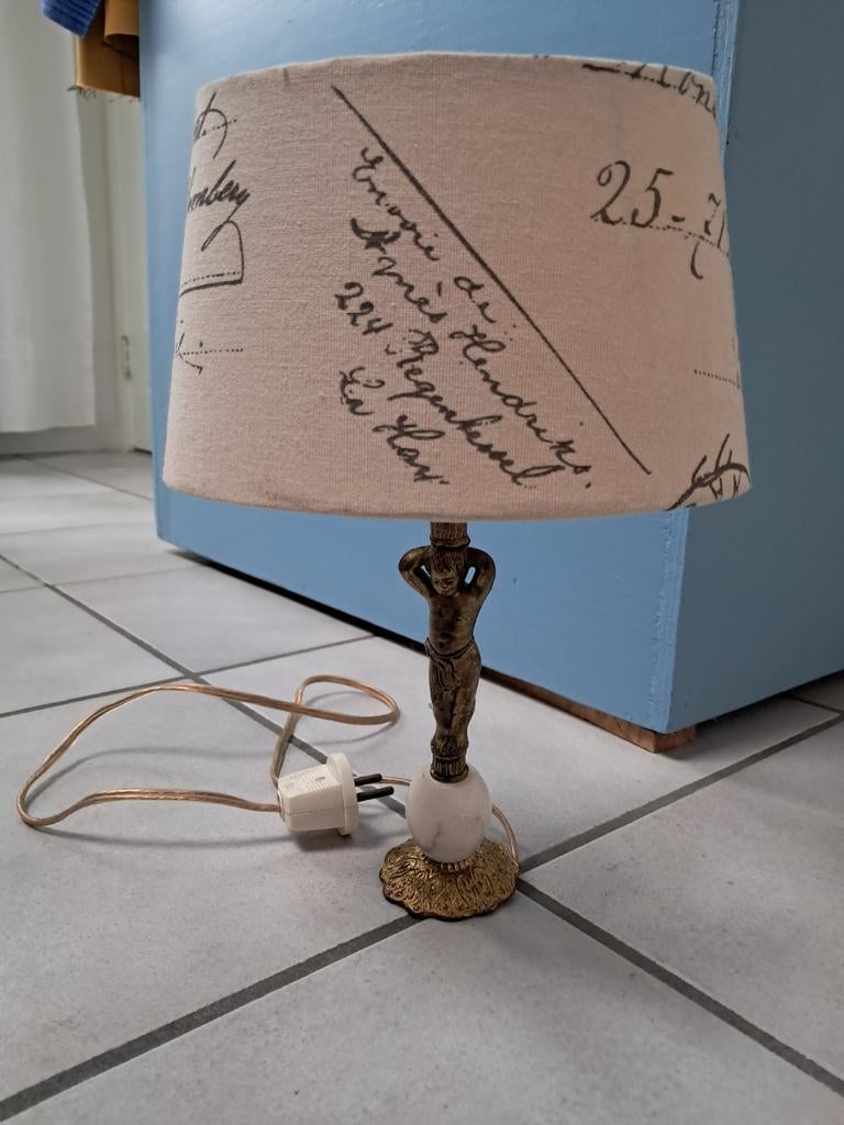 Tafellamp mens koper cupido marmer stoffen kap, Huis en Inrichting, Ophalen of Verzenden, Zo goed als nieuw, Minder dan 50 cm