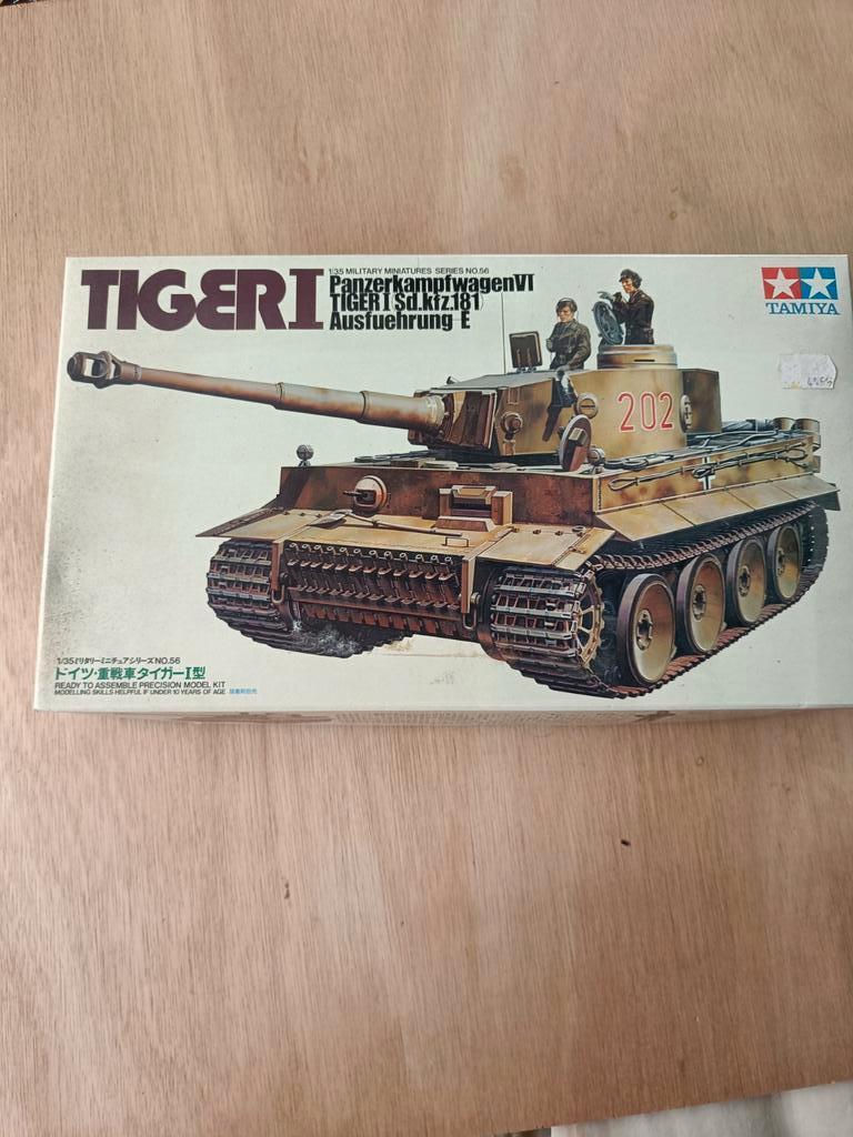 Tamiya Tiger I Ausf. E – 1:35 – Compleet, Hobby en Vrije tijd, Modelbouw | Auto's en Voertuigen, Zo goed als nieuw, Tank, Groter dan 1:32