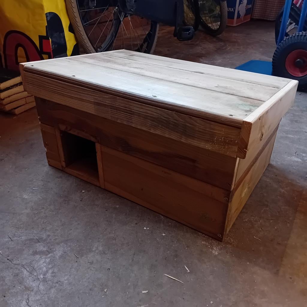 Houttan handgemaakt egelhuis duurzaam, Ophalen, Nieuw