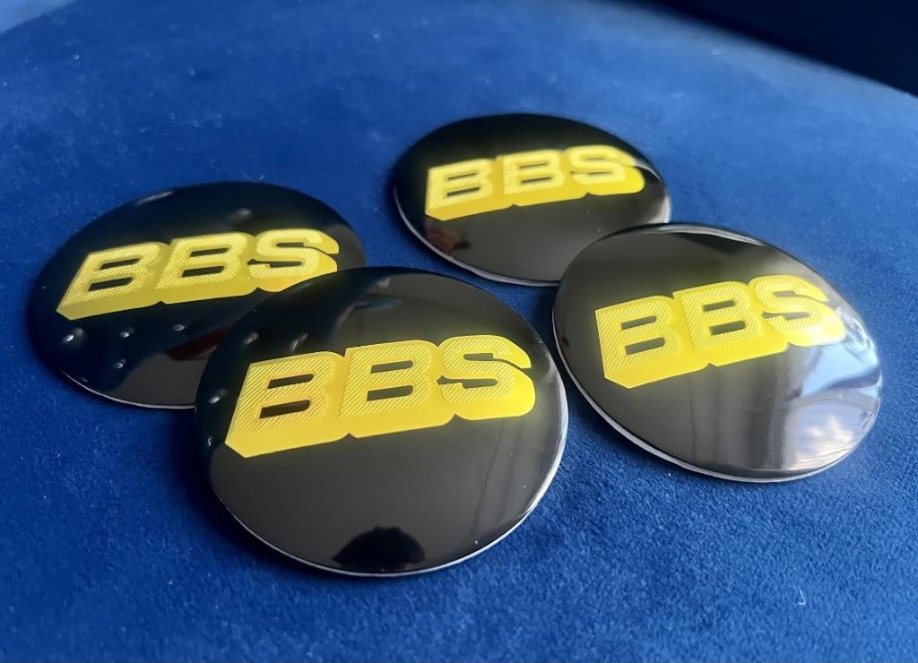 BBS PLAK EMBLEEM 56 MM FRIS JE WIELEN OP ALLU ACHTERKANT, Ophalen of Verzenden, Nieuw