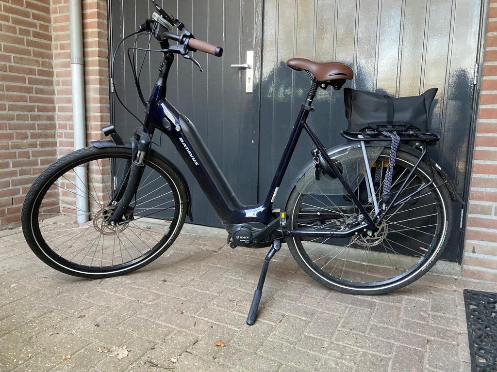Batavus Finez E-Go Power 500wh + Slot, Fietstas I.Z.G.ST., Ophalen, Batavus, Zo goed als nieuw, 59 cm of meer