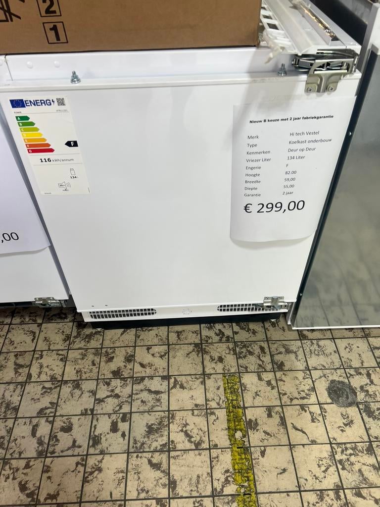 Vestel onderbouw koelkast nieuw deur op deur 82 nis maat 134, Vestel, Zonder vriesvak, Minder dan 85 cm, Info@vestel.nl