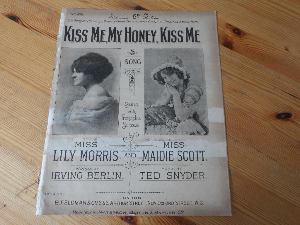 Kiss me my honey, kiss me - snyder / berlin, Muziek en Instrumenten, Gebruikt, Gitaar, Ophalen of Verzenden, Artiest of Componist