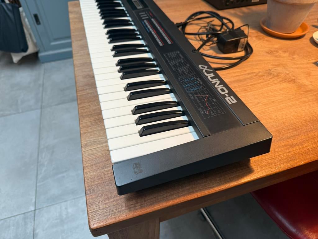 Roland Juno Alpha 2 inclusief zeldzame PG-300 controller., Ophalen, Roland, Met midi-aansluiting, 61 toetsen