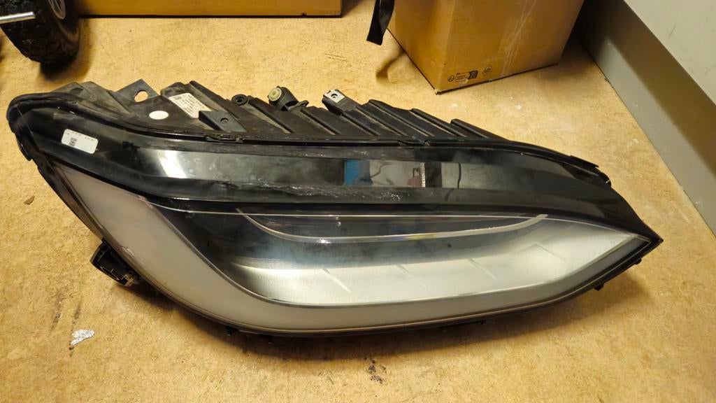 Tesla Model X Koplamp Rechtsvoor - Defect, Auto-onderdelen, Verlichting, Ophalen of Verzenden, Gebruikt