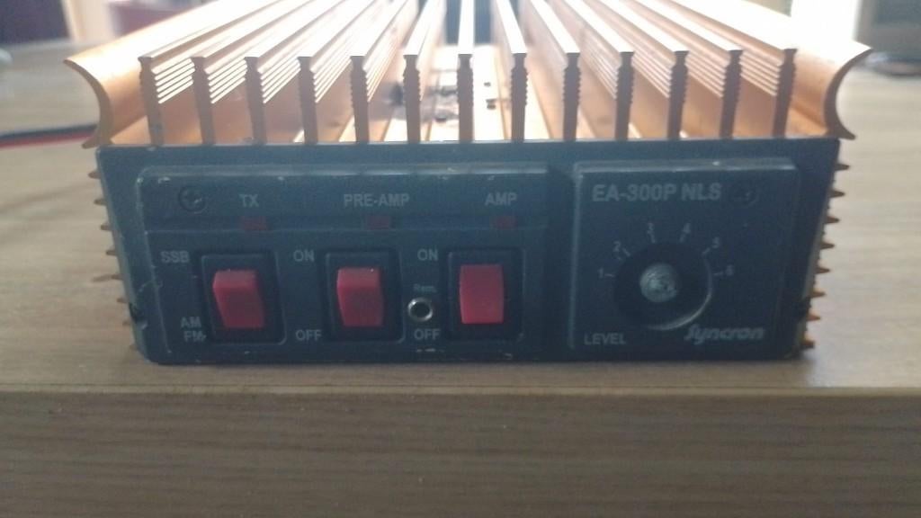 linear, Ophalen of Verzenden, Gebruikt, Zender