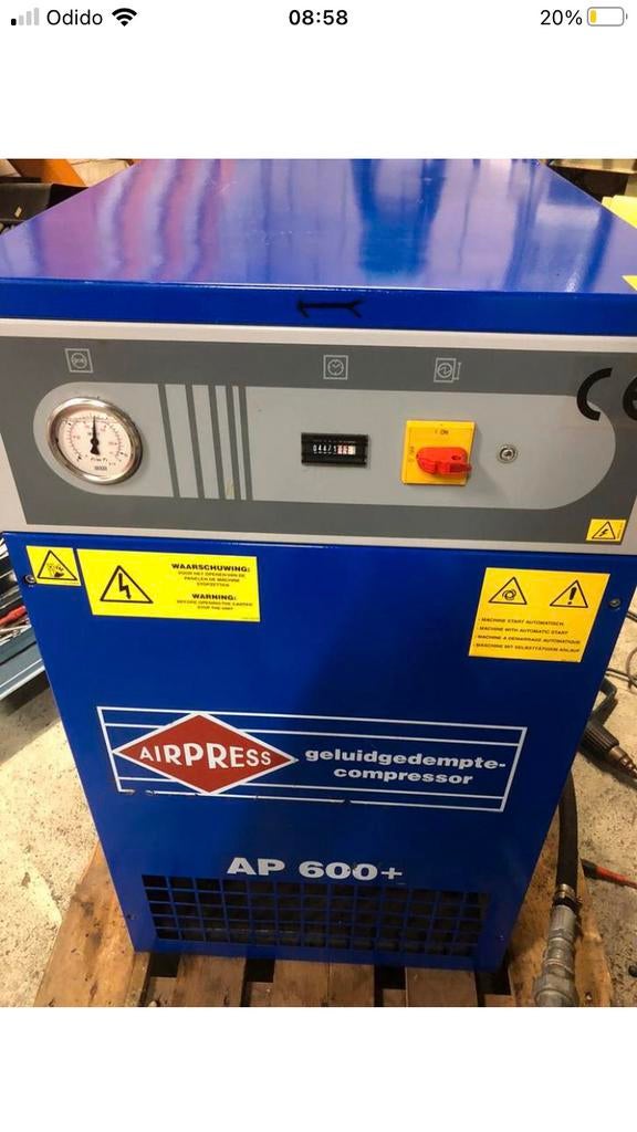 Compressor / schroefcompressor/goedkoop/factuur, Ophalen, Gebruikt, 400 tot 800 liter/min, 6 tot 10 bar