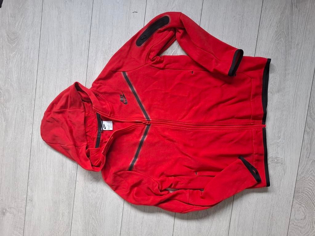 Nike tech vest, Kinderen en Baby's, Kinderkleding | Maat 164, Ophalen of Verzenden, Gebruikt, Jongen, Trui of Vest