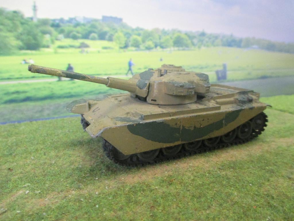 1:64 Centurion Tank Mk.III Corgi Toys 12cm. lang excl. loop, Ophalen of Verzenden, Nieuw, Auto