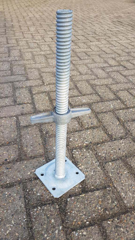 Spindel / voetspindel, Doe-het-zelf en Verbouw, Steigers, Ophalen, Nieuw, Gevelsteiger, Minder dan 2 meter