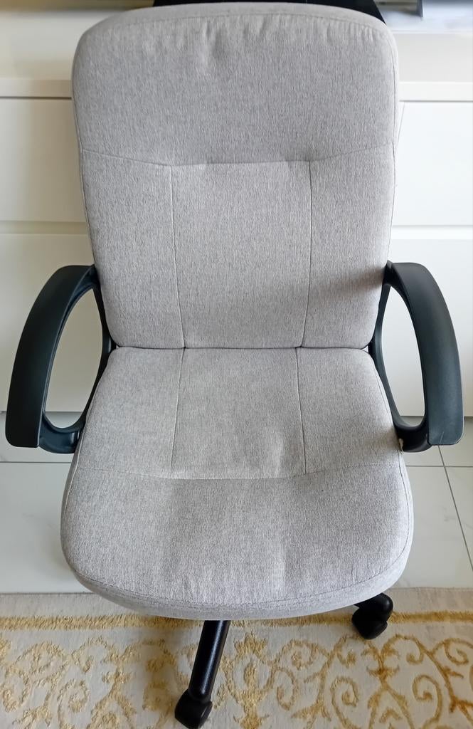Grijze bureaustoel in goede staat WEG=WEG!, Huis en Inrichting, Bureaustoelen, Ophalen of Verzenden