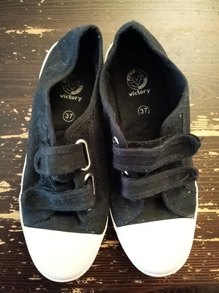 Zwarte Victory gymschoenen maat 37, Gebruikt, Ophalen of Verzenden, Victory, Jongen of Meisje