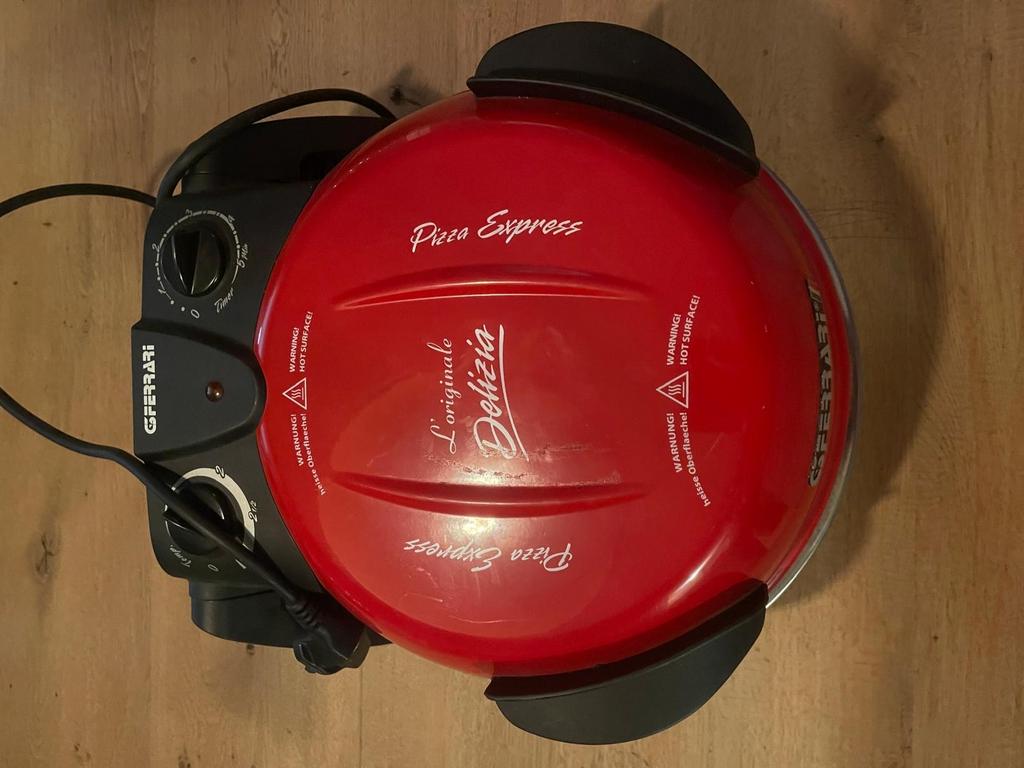 G.Ferrari Pizza Express - Perfecte pizza's thuis!, Ophalen, Gebruikt