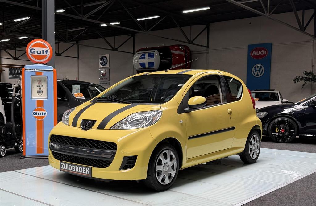 Peugeot 107 1.0 115DKM! Leuke Auto! Sport! (bj 2010), Gebruikt, Elektrische ramen, Overige kleuren, 1290 kg