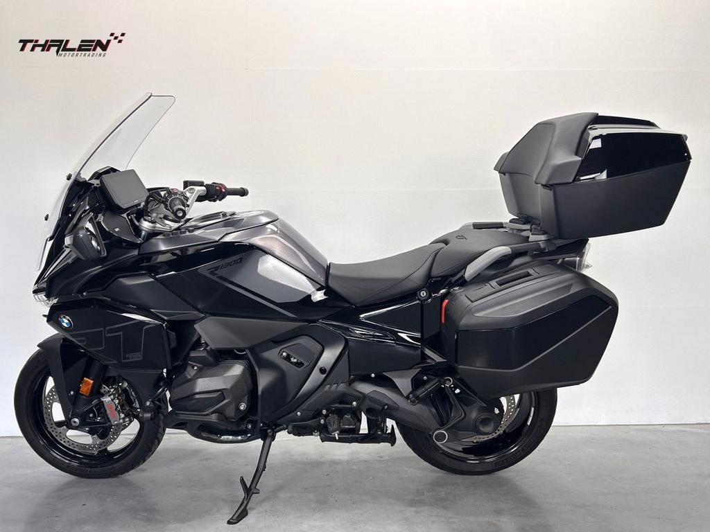 BMW R 1300 RT Triple Black Automaat Vol btw (bj 2025) km4400 - foto 2