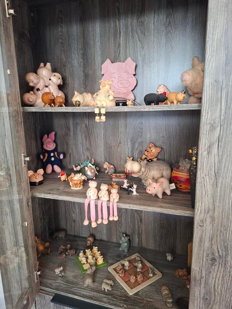 Grote verzameling varkens beeldjes en decoratie, Ophalen, Gebruikt, Boerderijdier, Beeldje of Figuurtje