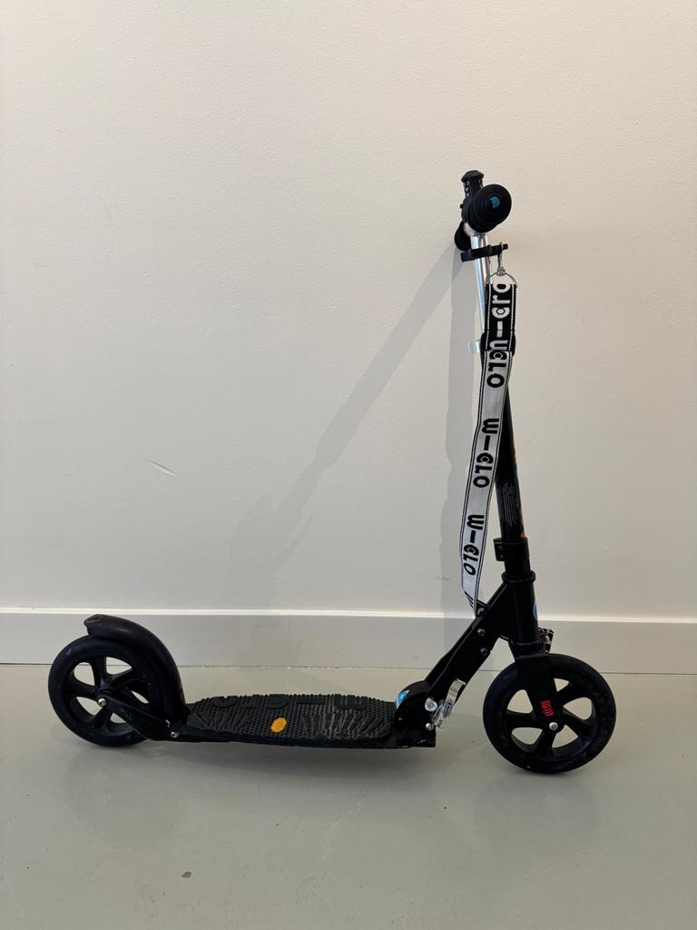Micro step inklapbaar met cijferslot en verstelbaar stuur, Fietsen en Brommers, Steps, Ophalen, Gebruikt, Gewone step