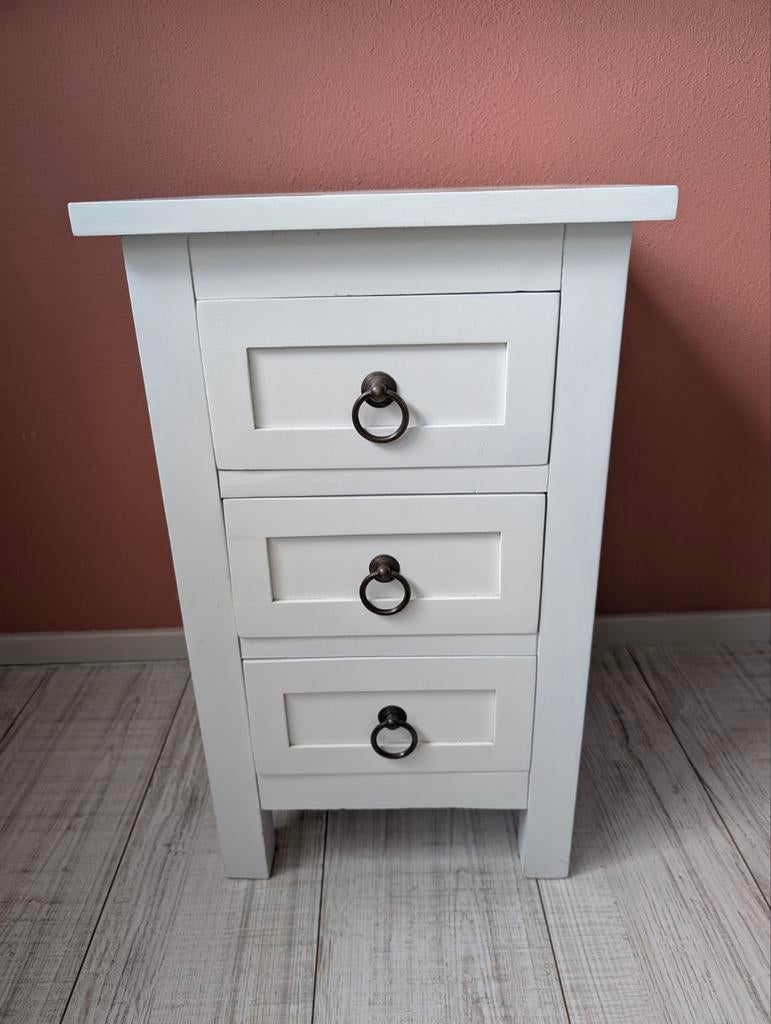 Wit nachtkastje met 3 lades, Ophalen, Gebruikt, Minder dan 45 cm, 55 tot 70 cm