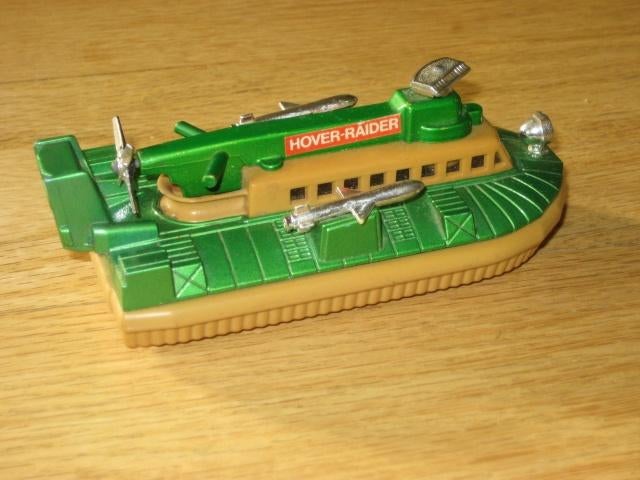 Matchbox Lesney Hover-craft Hover Raider 2 stuks, Ophalen of Verzenden, Gebruikt, Auto, Overige merken