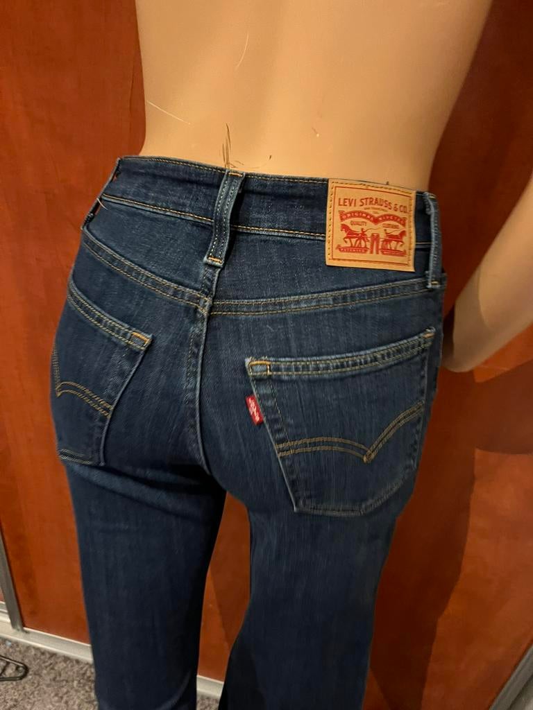 Levi’s spijkerbroek maat 25 origineel nieuw, Blauw, Nieuw, Ophalen of Verzenden, W27 (confectie 34) of kleiner