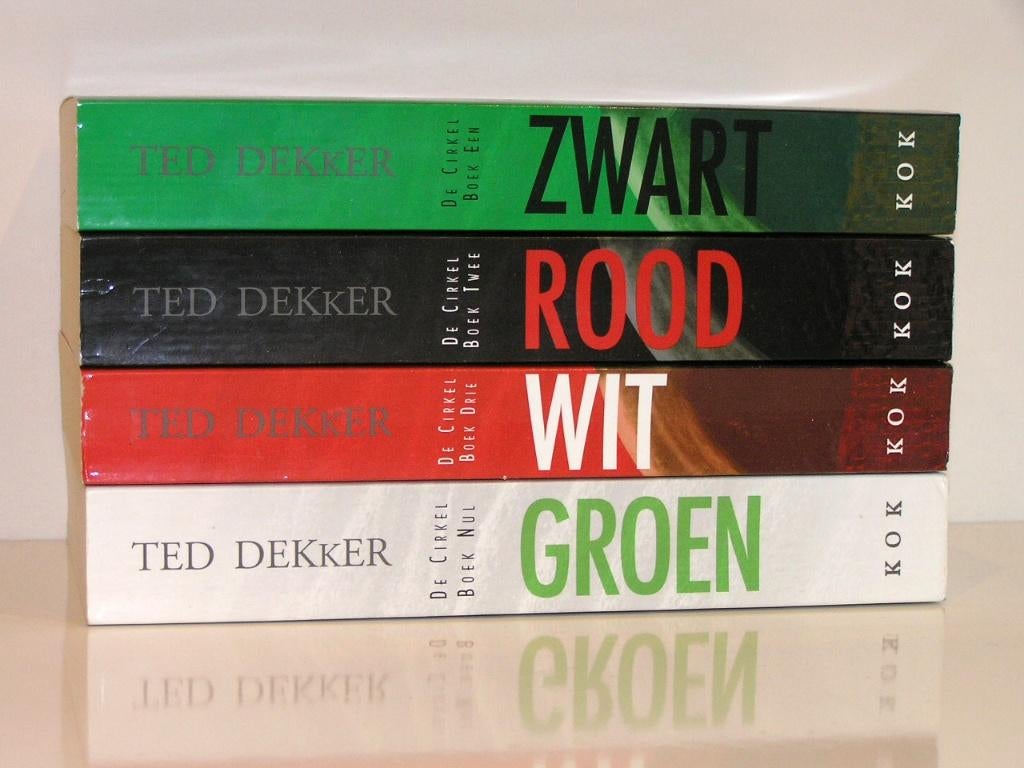 Ted Dekker - Zwart - Rood - Wit - Groen (christelijke serie), Ophalen of Verzenden, Zo goed als nieuw