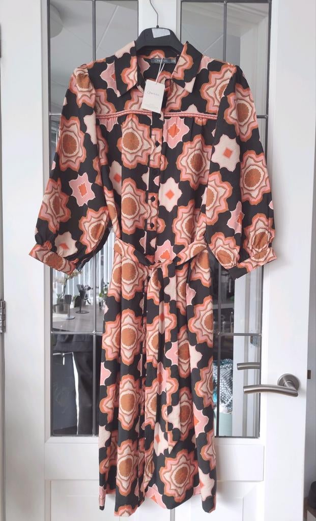 Geisha jurk maat 38/40 met stoffen band, Kleding | Dames, Jurken, Overige kleuren, Geisha, Nieuw, Ophalen of Verzenden