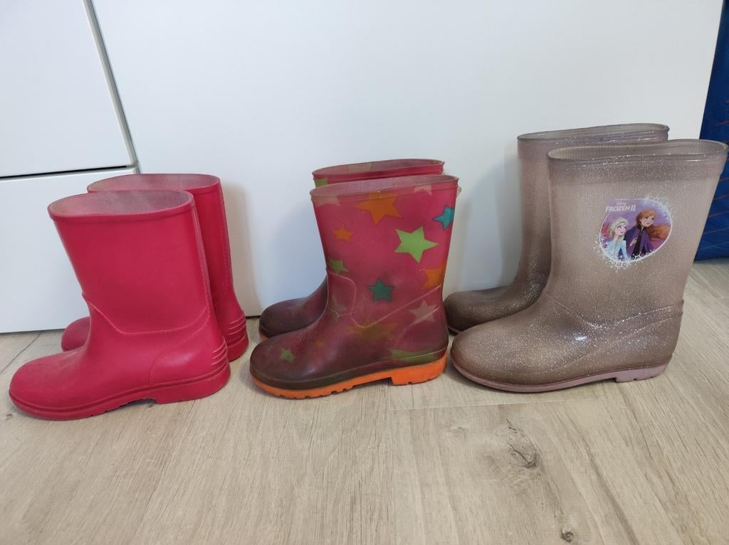 Leuke kinderregenlaarzen - 2x maat 30, 1x maat 34, Kinderen en Baby's, Kinderkleding | Schoenen en Sokken, Gebruikt, Jongen of Meisje