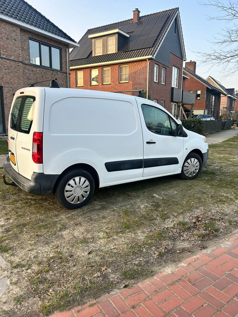 Peugeot Partner 1.6 HDI 55KW 120 L1 2PL 2010, Auto's, Voorwielaandrijving, 74 pk, Wit, Origineel Nederlands