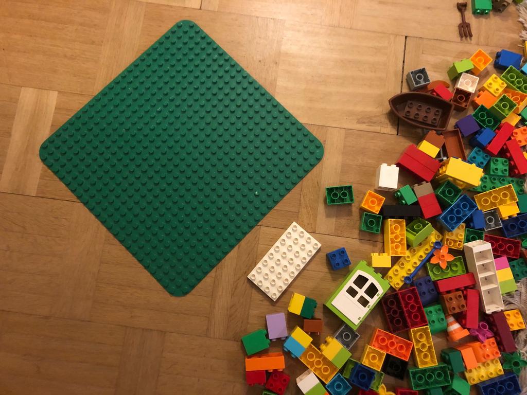 Duplo en Lego bouwstenen met grondplaat, Ophalen, Gebruikt, Losse stenen, Duplo