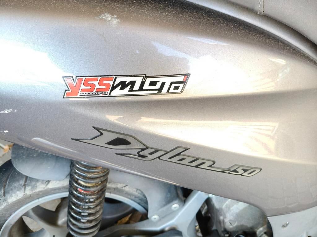 Honda Dylan 150 scooter, Fietsen en Brommers, Ophalen of Verzenden