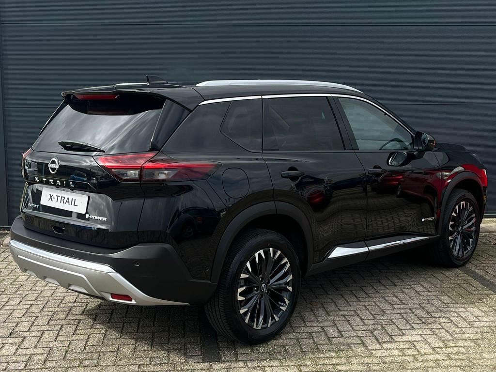 Nissan X-Trail 1.5 e-4orce Tekna Plus 4WD 7 Persoons. 214PK, Auto's, Automaat, 1497 cc, 7 stoelen, Zwart