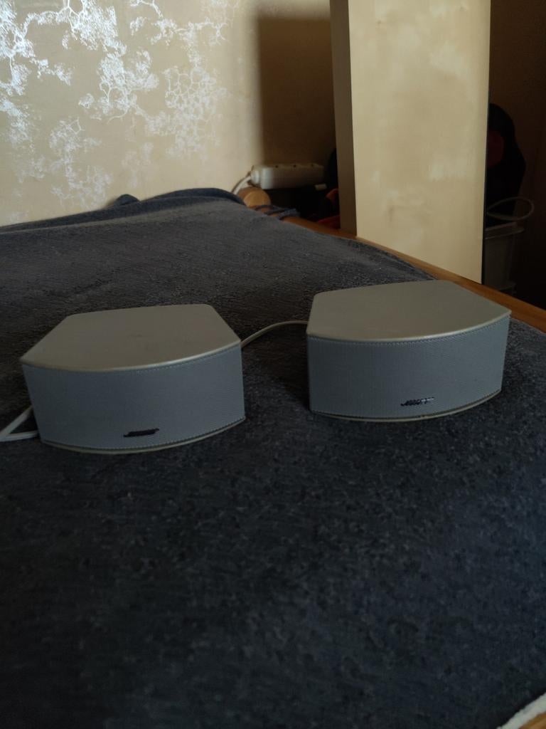 Bose Acoustimass Cube Speakers - Set van 2, Gebruikt, Ophalen of Verzenden, Bose, Minder dan 60 watt